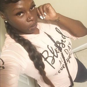 Meet your Posher, Gwendolyn